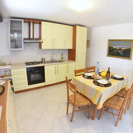 Alessandro Apartment